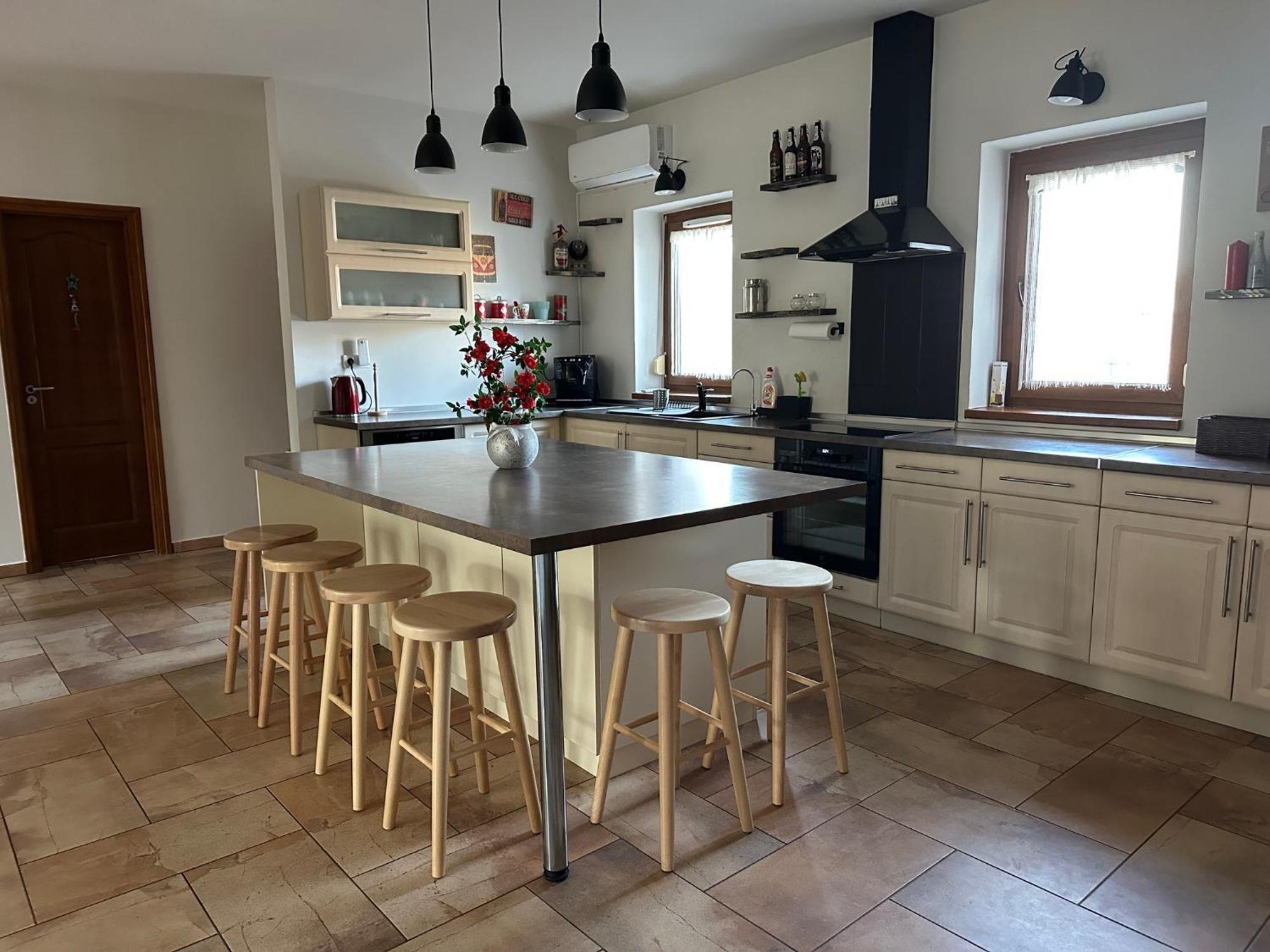 Arviz Apartman Сегед Экстерьер фото